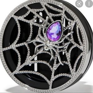 Bath and Body Works car scent holder